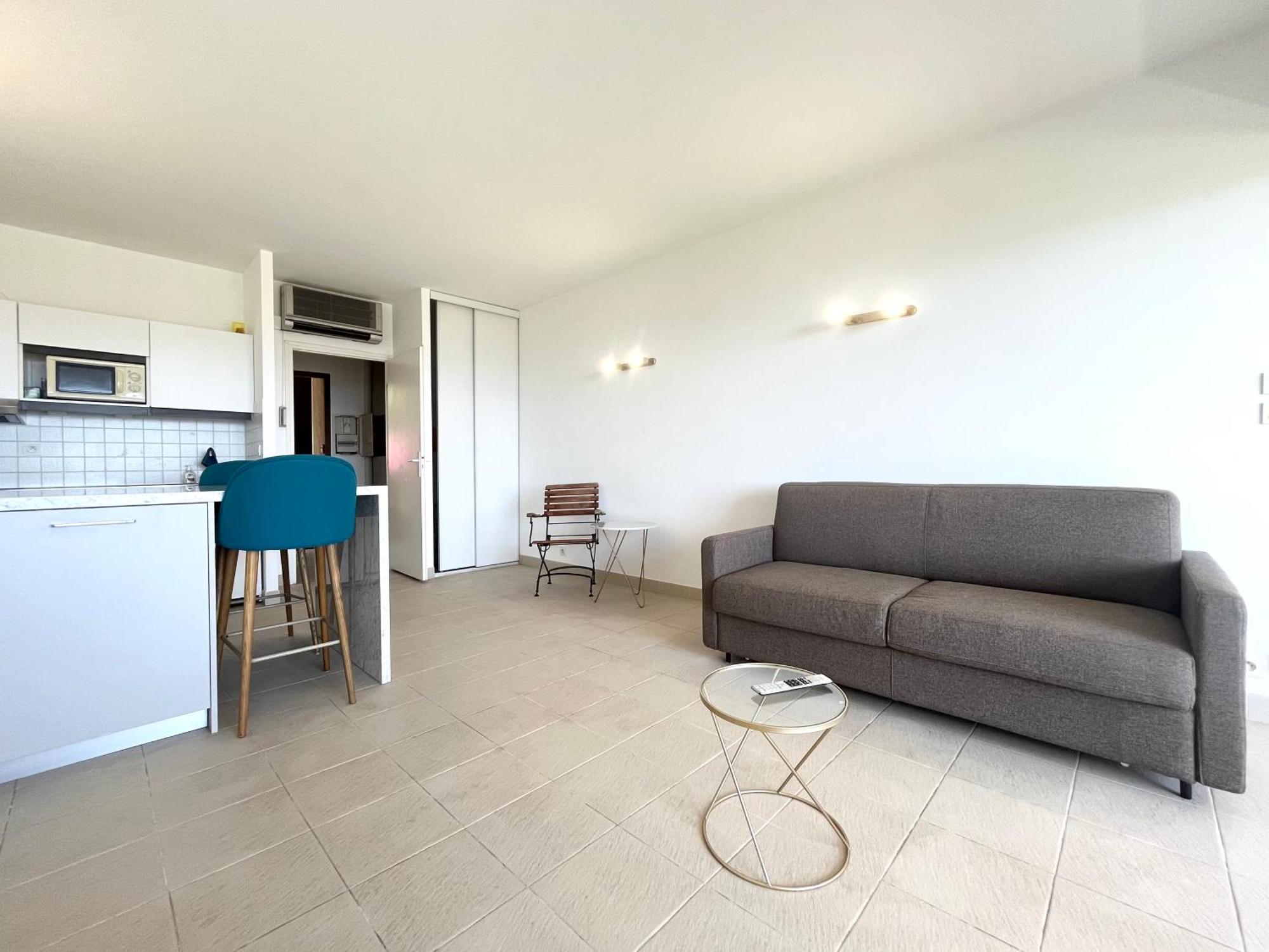 Aria Marina Route Des Sanguinaires A 50m Parking Gratuit 2adultes Avec 1enfant Ajaccio (Corsica)