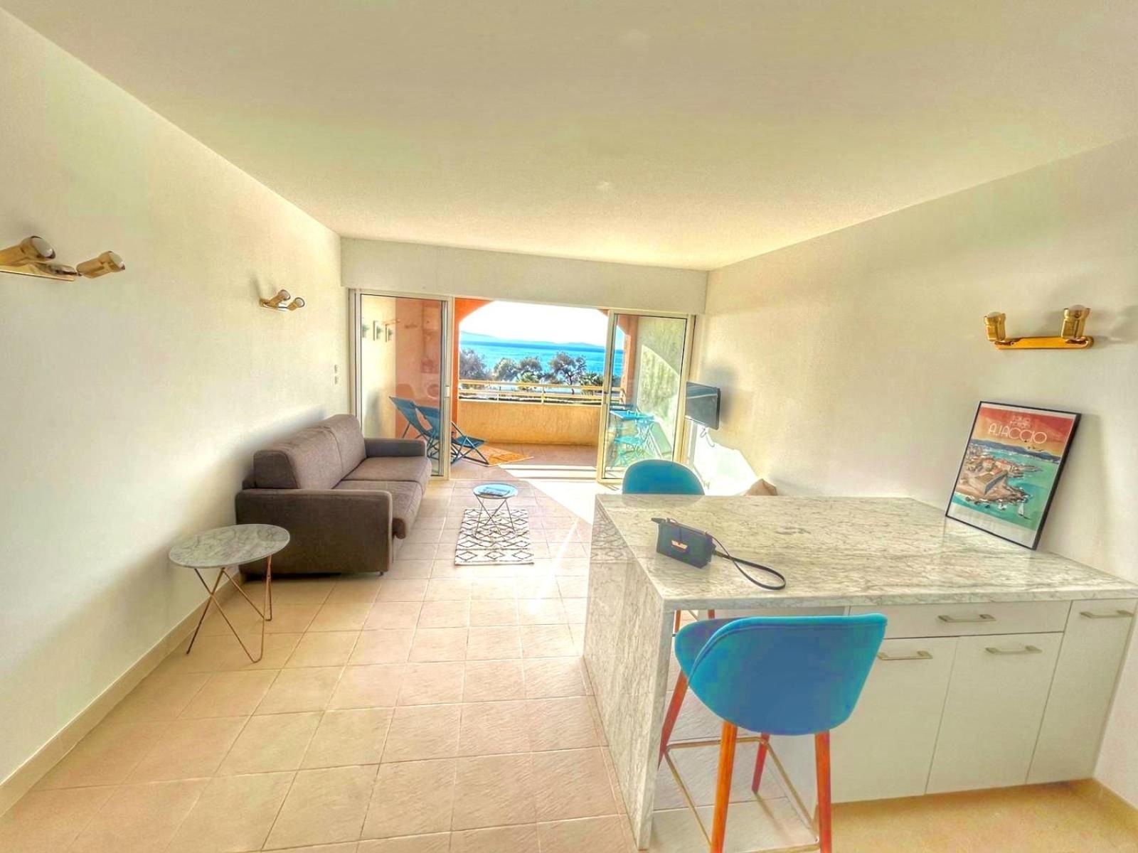 Aria Marina Route Des Sanguinaires A 50m Parking Gratuit 2adultes Avec 1enfant Apartment